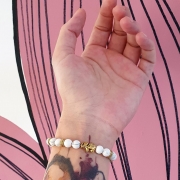 Bracelet "Bien-être & confiance" en howlite - Perle éléphant doré